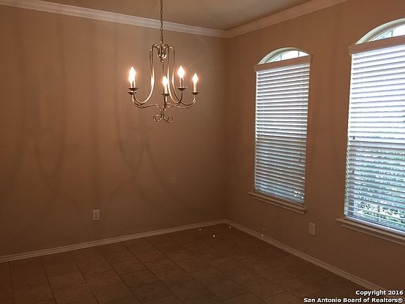 3rd image of 1127 Stable Glen Dr