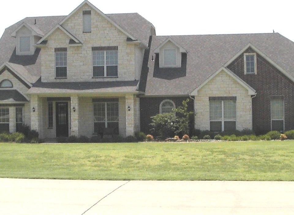 3.68 Acre Estate