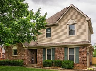 3402 Westwood Farms Dr, Louisville, KY 40220