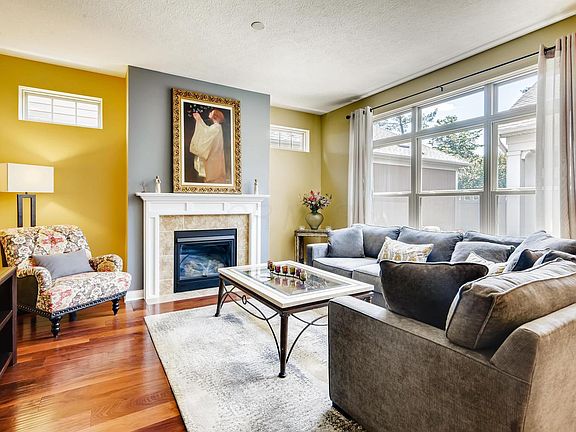 4th image of 5577 Lexington Dr