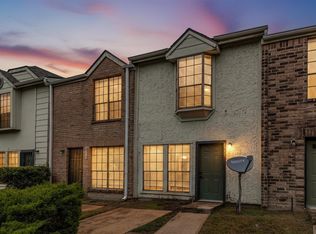 8725 Victorian Village Dr #8725, Houston, TX 77071