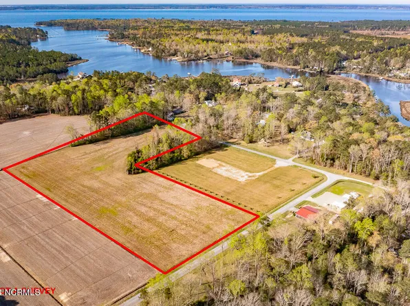 821 Howells Road, Grantsboro, NC 28529
