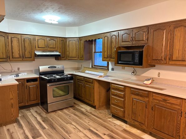 542 Cardinal Dr, Elkview, WV 25071