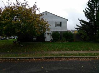 201 Madison Ct, Quakertown, PA 18951