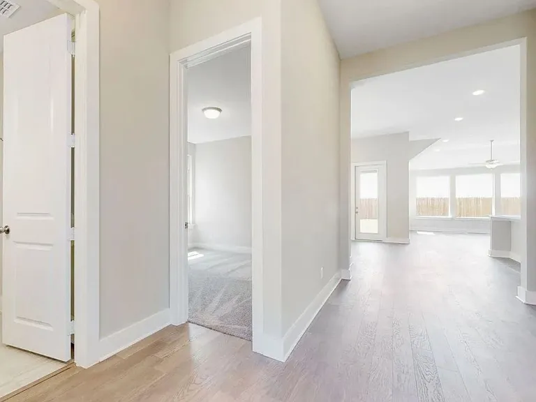 1432 Lawnview Dr — Photo 30