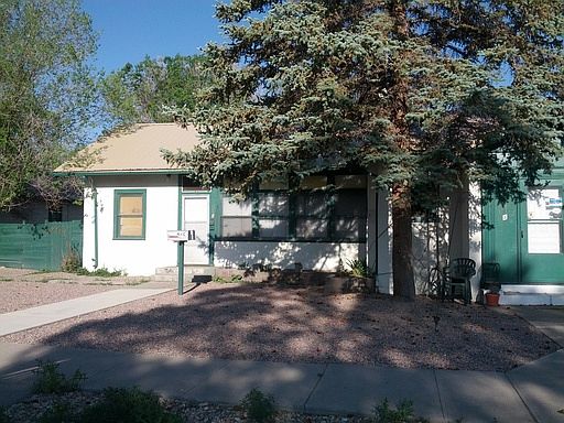 2nd image of 401 Alamosa Ave APT B