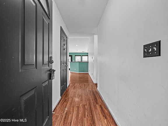 2nd image of 107 Farmgate Drive