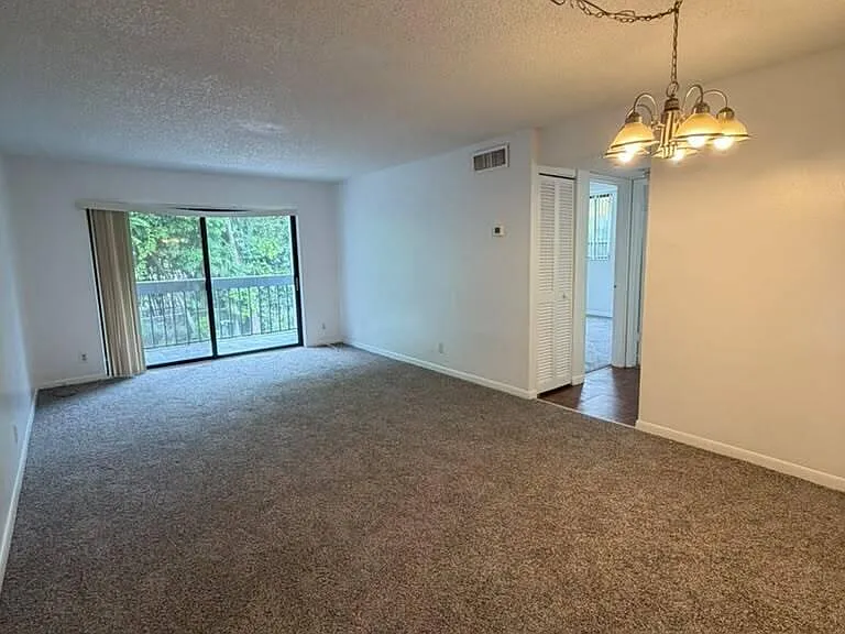 1750 N Congress Ave #207 — Photo 7