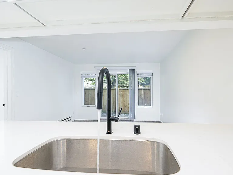 Northlink Apartments — Photo 97