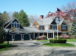 77 Rumstick Rd, Barrington, RI 02806