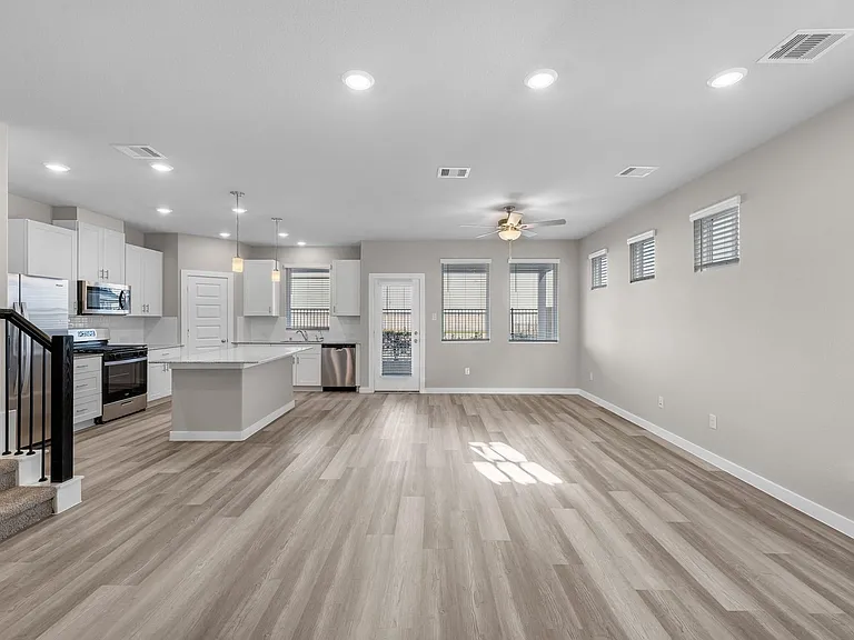 1514 Blue Acer Dr — Photo 9
