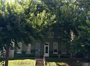 820 Jackson St, Quincy, IL 62301
