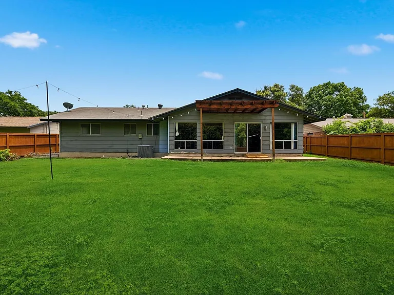 3331 Nantucket Dr — Photo 27
