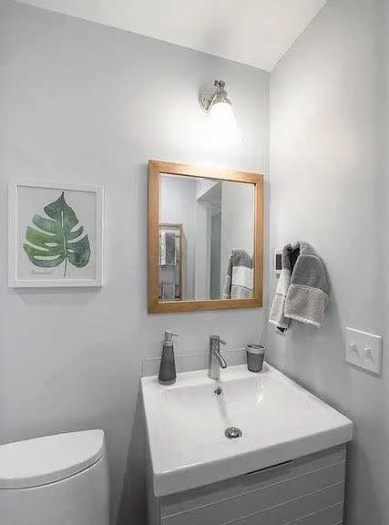New vanity and faucet fixtures