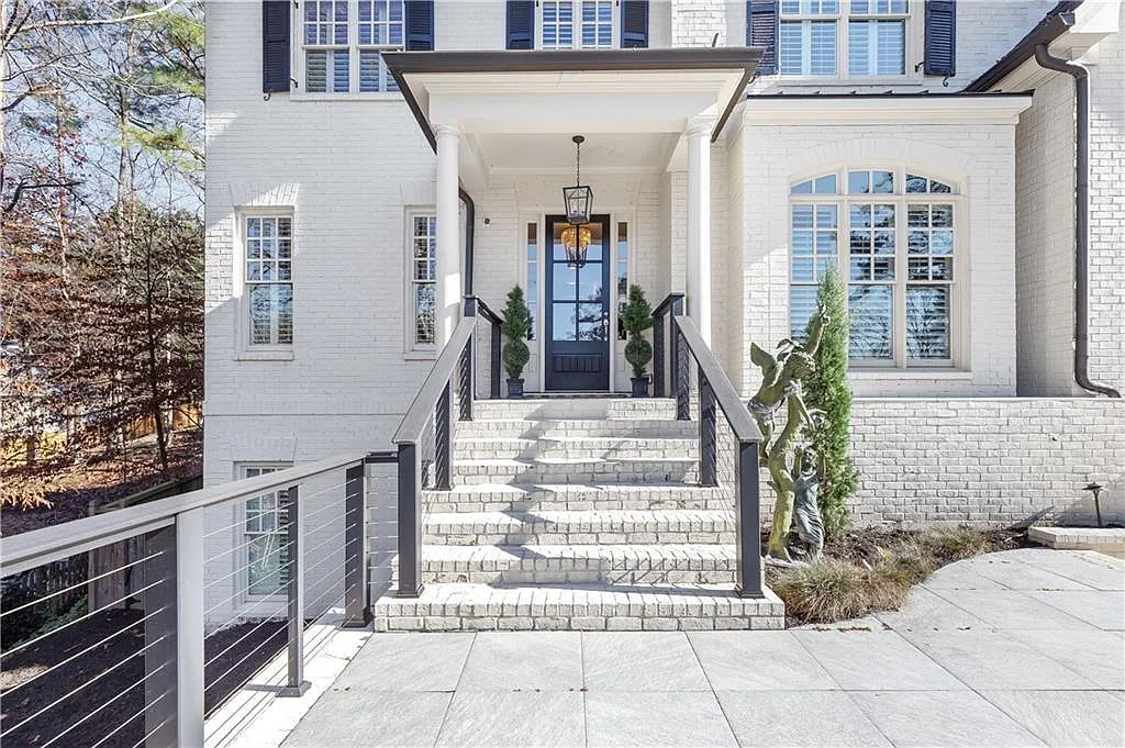 6 bed, 5.5 bath, $14,500 — Photo 4
