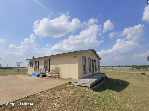 1150 County Road 405, Taylor, TX 76574