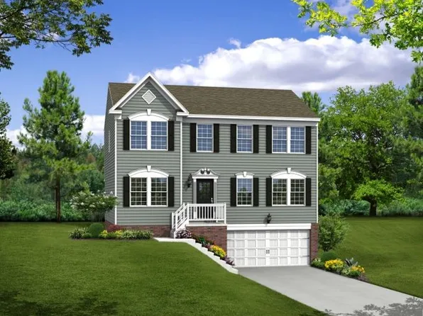 201 Rylie Dr, Harmony, PA 16037