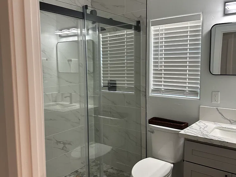 Main bathroom with walk-in shower