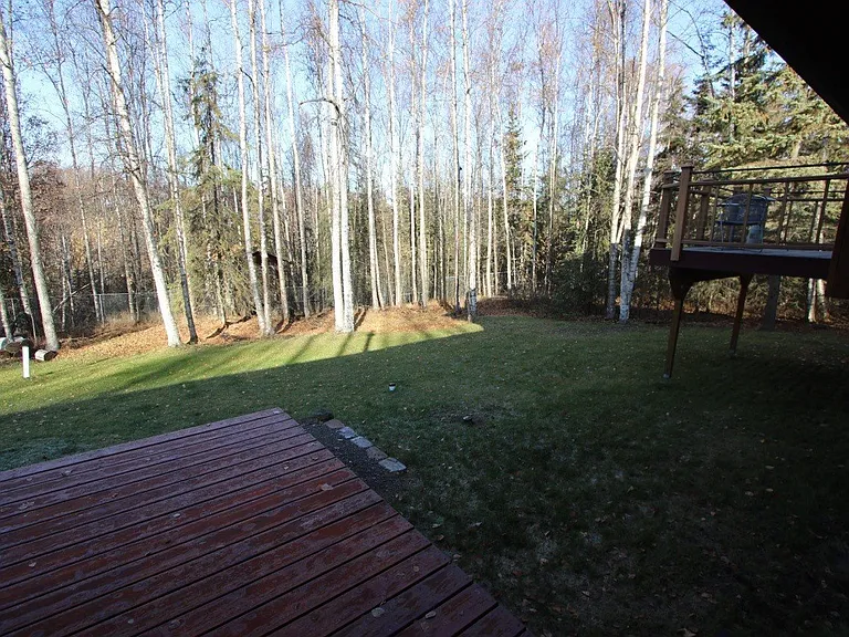 23827 Chandelle Dr — Photo 5