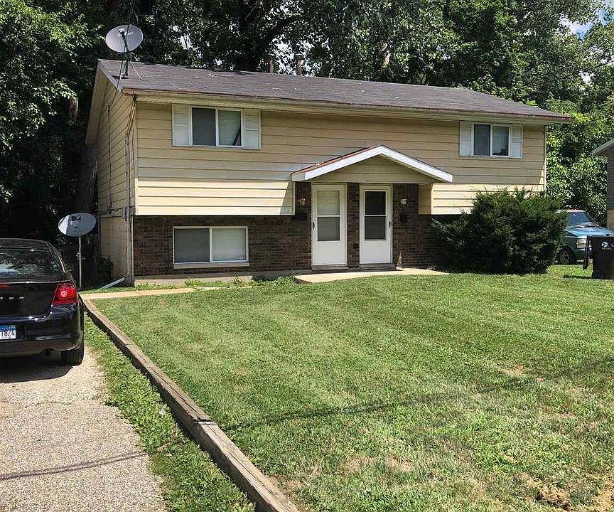 1st image of 2821 W Scenic Dr #2823