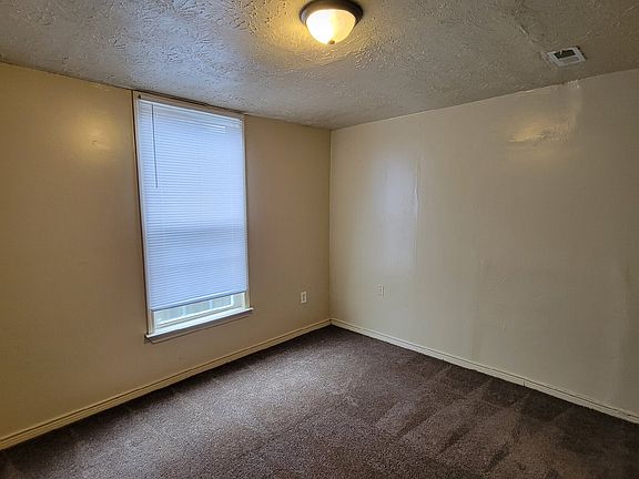 5th image of 1846 Milburn St