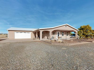 35 Coyote Loop, Moriarty, NM, 87035