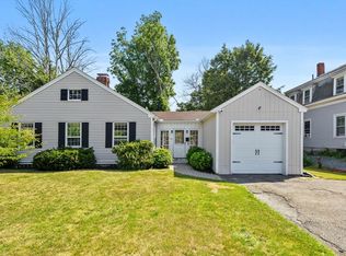 11 N Broadway, Haverhill, MA 01832