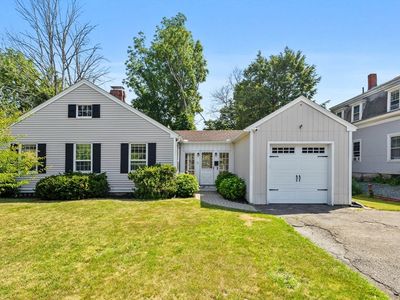 11 N Broadway #1, Haverhill, MA, 01832