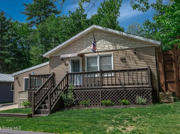 29 Minder Road, Hadley, NY 12822