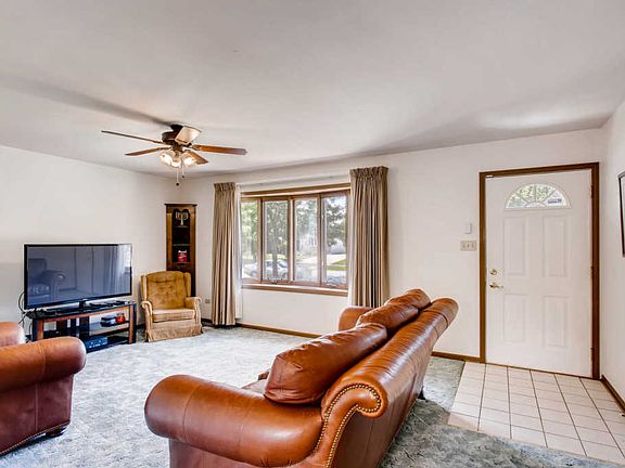 4th image of 2914 Art Schultz Dr