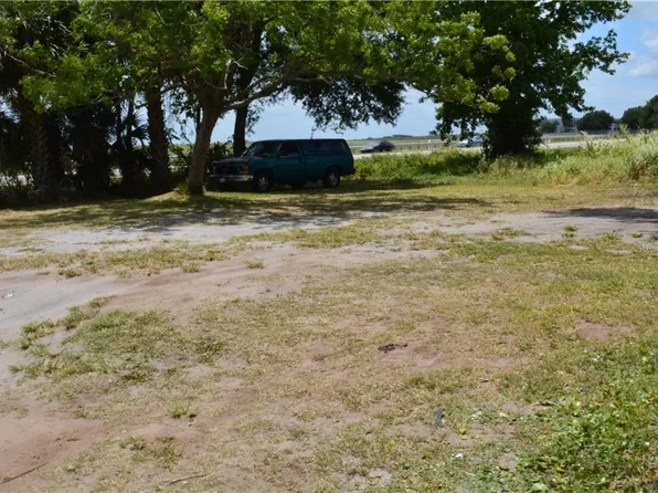 2218 Randall St, Sanford, FL 32771