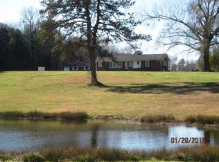 2324 Fairview Farm Rd, Asheboro, NC 27205