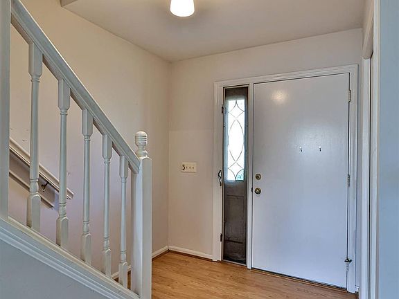4th image of 8133 Asbury Hills Dr