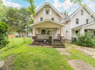 762 Garfield St, Akron, OH 44310