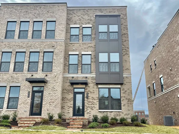 9017 Amelung St, Urbana, MD 21704