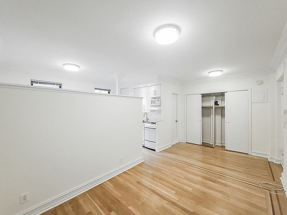 2nd image of 214 E 51st St APT 4D