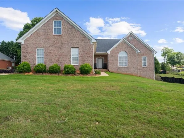 1330 Crimson Ln, McDonough, GA 30252