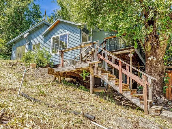 9201 Rio Vista Rd, Forestville, CA 95436