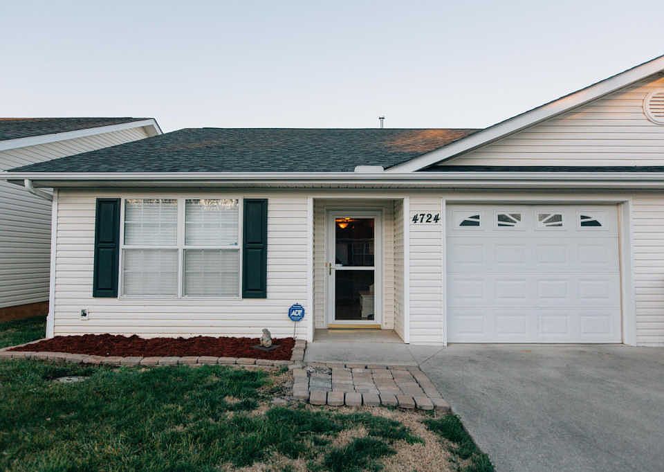 1st image of 4724 Royal Prince Way