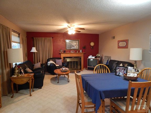 3rd image of 314 N Woodlawn Ave