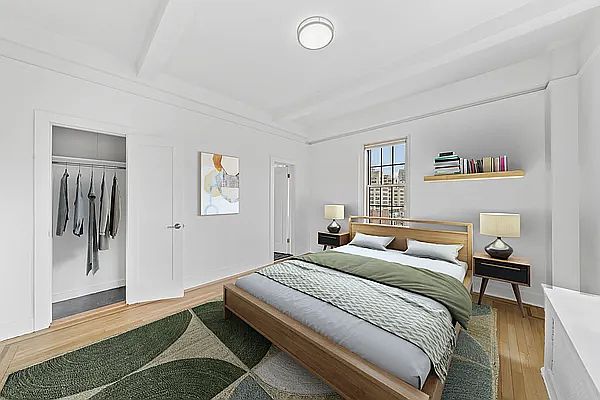 1st image of 25 E 67th St #6AB