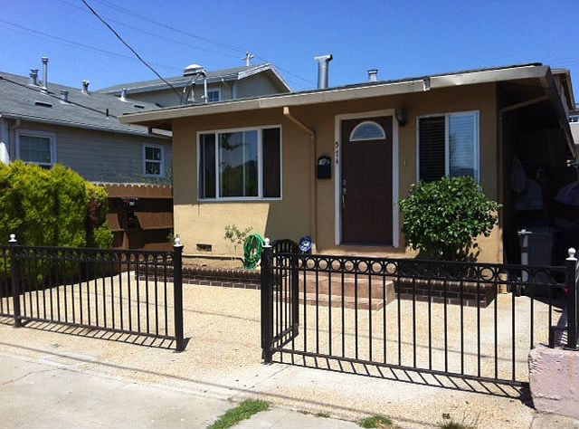 1st image of 574 Railroad Ave