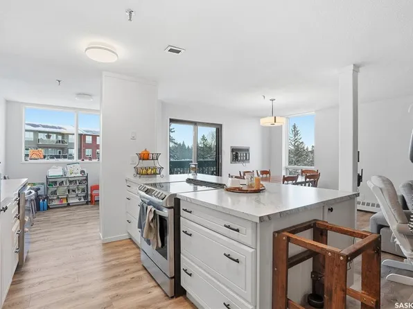 UNIT 412-351 Saguenay DRIVE, Saskatoon, SK S7K 5T4