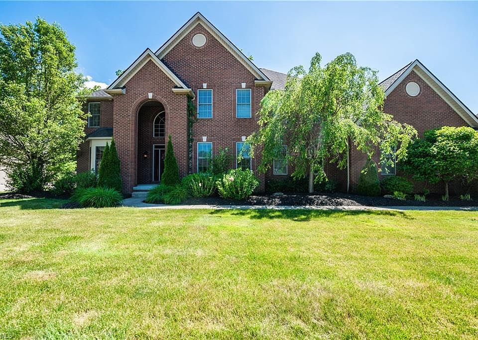 1st image of 30871 Sawgrass Ln