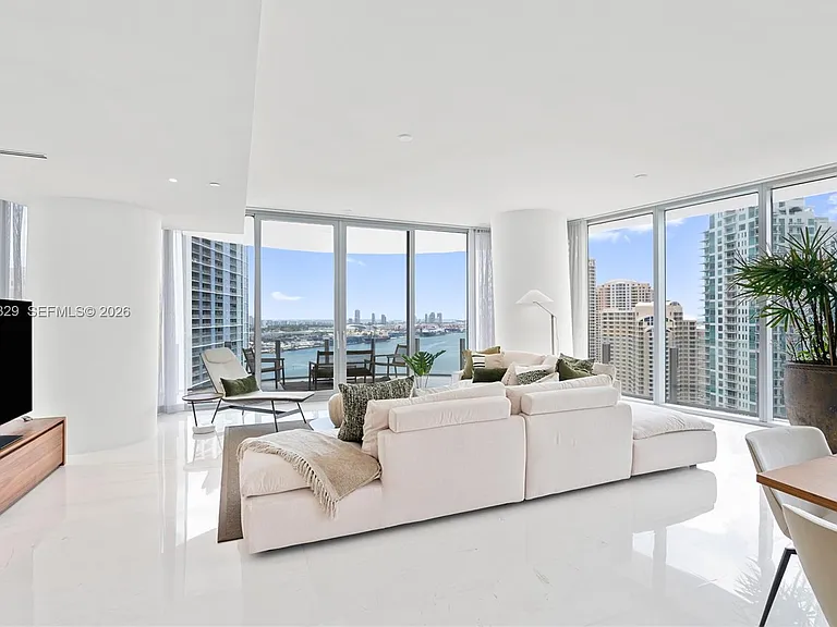 300 Biscayne Boulevard Way #2601E — Photo 69