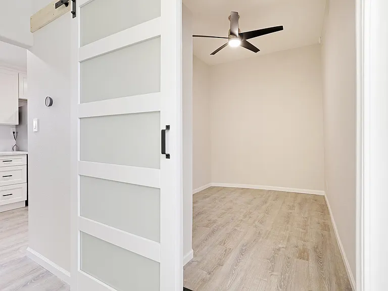88 W 7th St #2 — Photo 13
