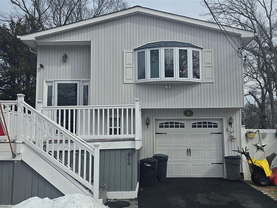 1st image of 606 Birch Hollow Drive