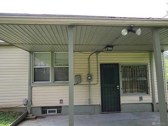 4th image of 1619 Princeton Dr