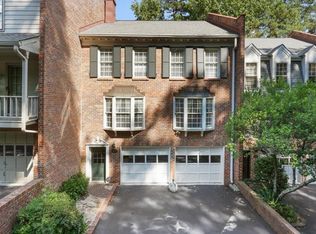 405 The North Chace #J5, Sandy Springs, GA 30328