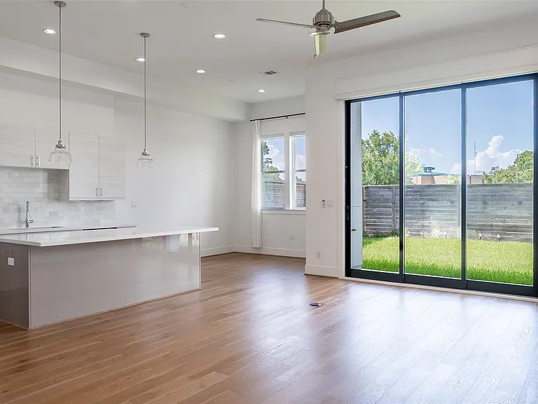 9806 Blissful Prairie Ln — Photo 6